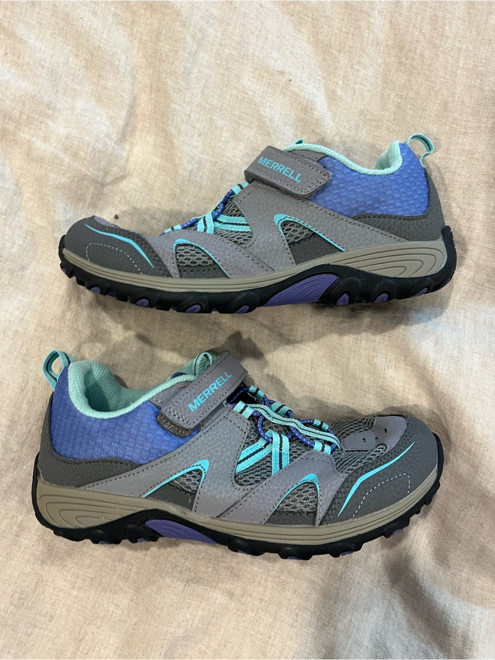 Merrell Grey & Blue kids Outdoor Trail Sneakers with Teal Accents